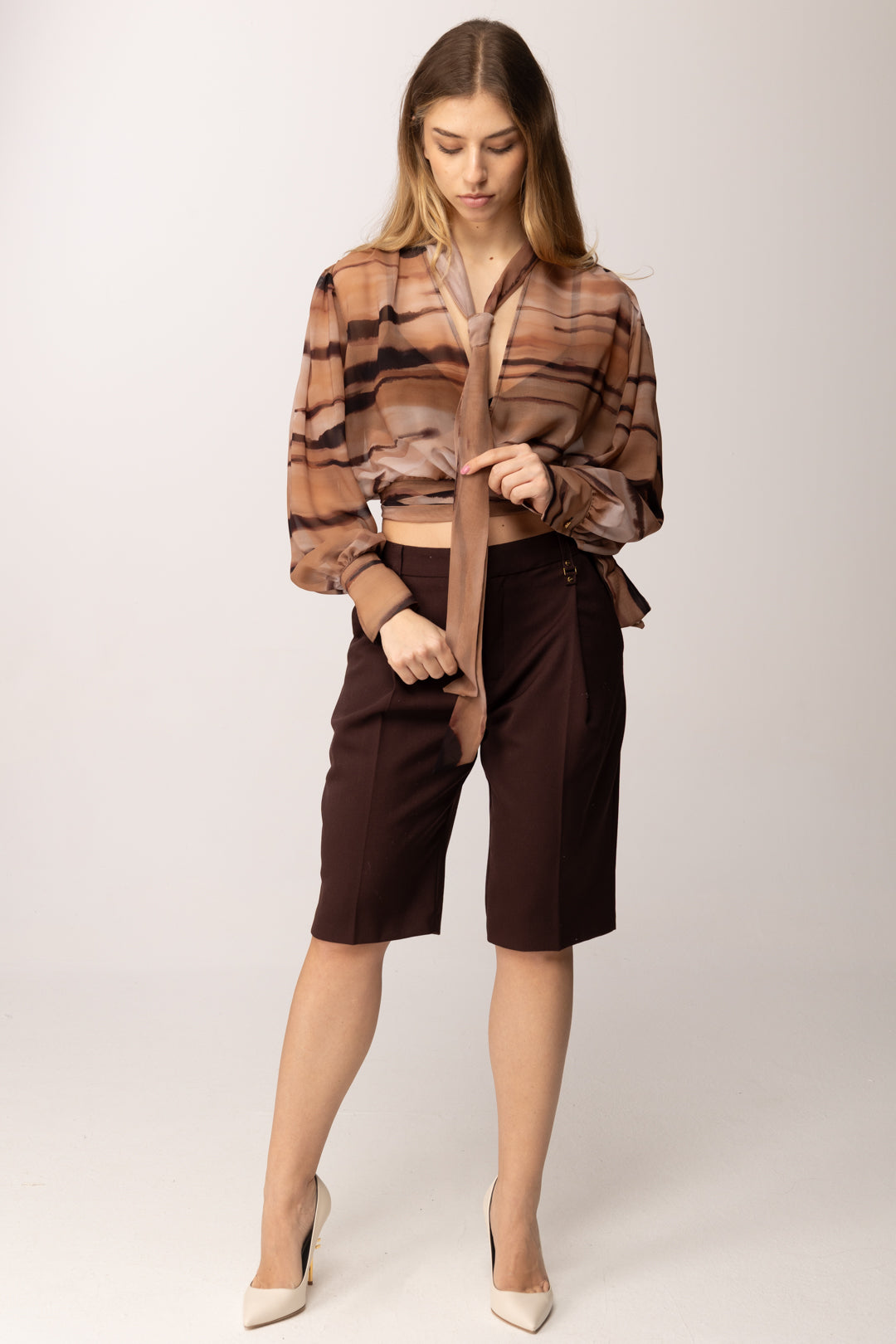 Elisabetta Franchi Blusa In Chiffon con Stampa Tigrata e Fusciacca CA16062E2 CAMMELLO