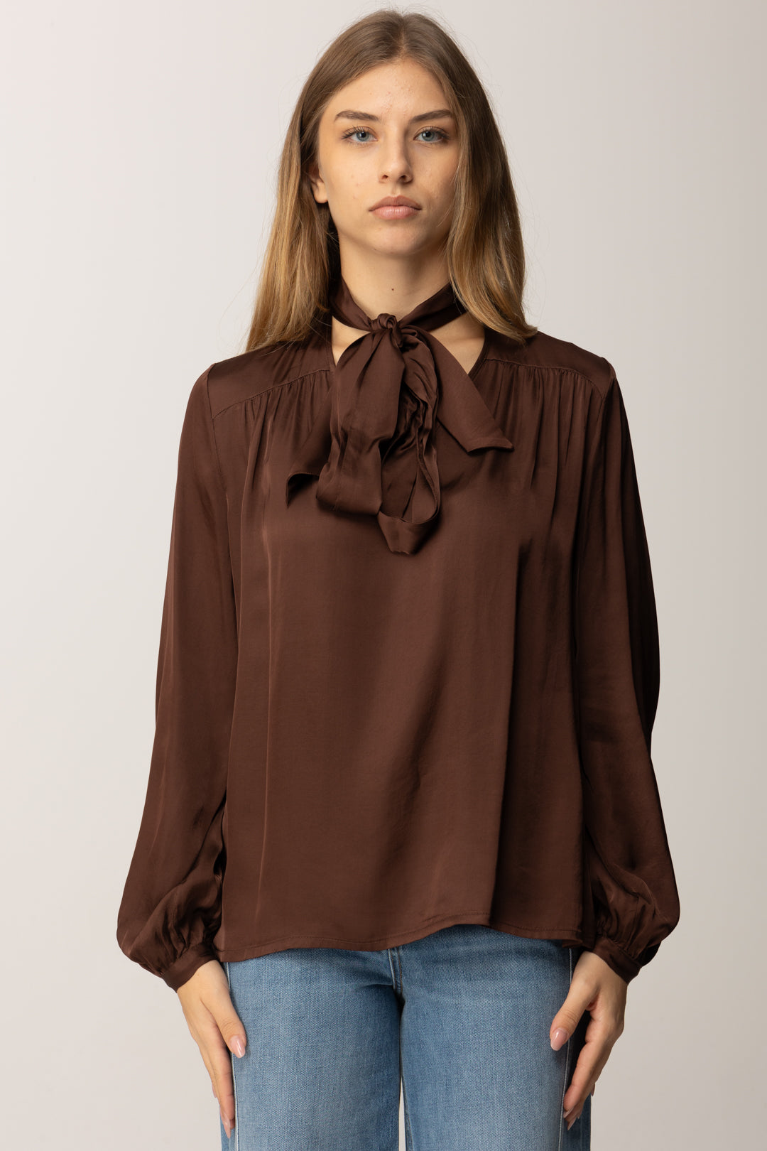 Manila Grace Blusa In Viscosa con Fiocco Al Collo C037VU ARABICA