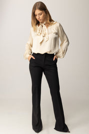 Manila Grace Blusa In Viscosa con Fiocco Al Collo C037VU VANILLA