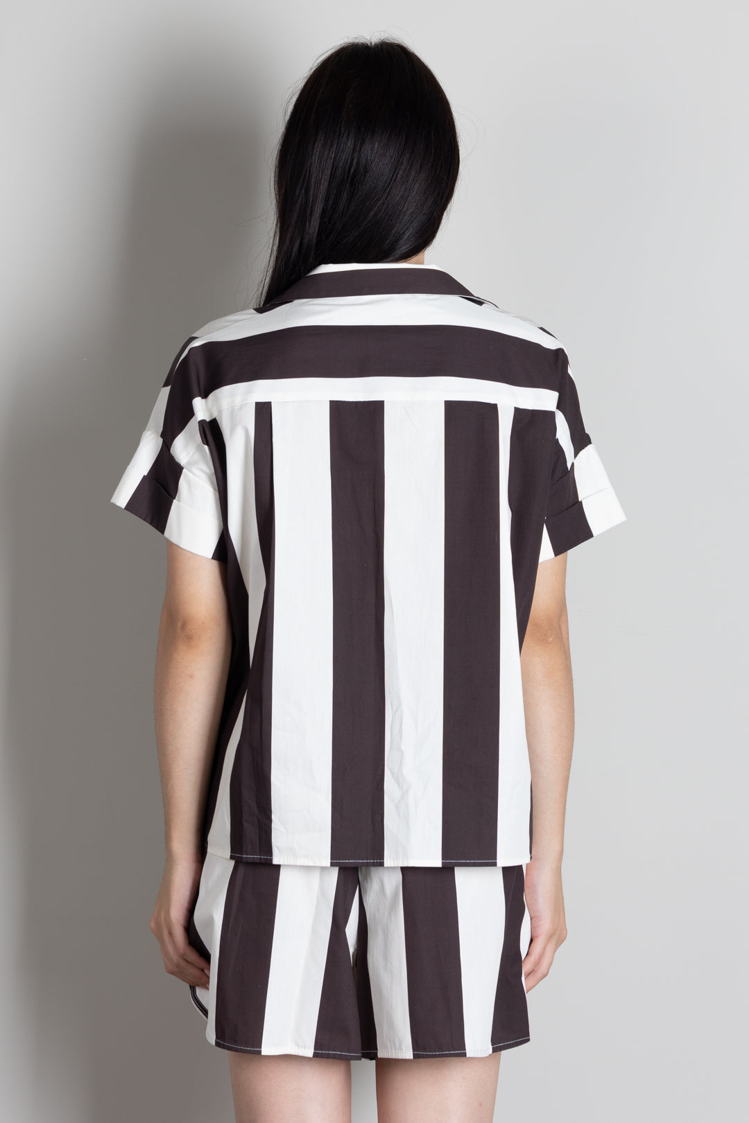 Vicolo Blusa Rigata Mezza Manica con Taschino TAB2907 BURRO/MORO