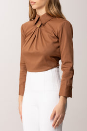 Elisabetta Franchi Camicia con Schiena Scoperta e Dettaglio Gioiello CA15661E2 CUOIO