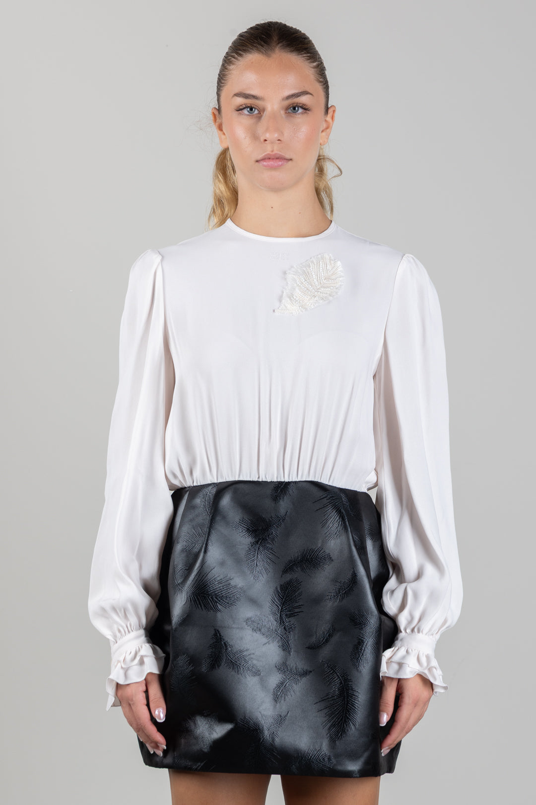 Elisabetta Franchi Bambina Camicia Girocollo con Applicazione Piuma e Polsini con Ruches EFAB7070VI011.0100
