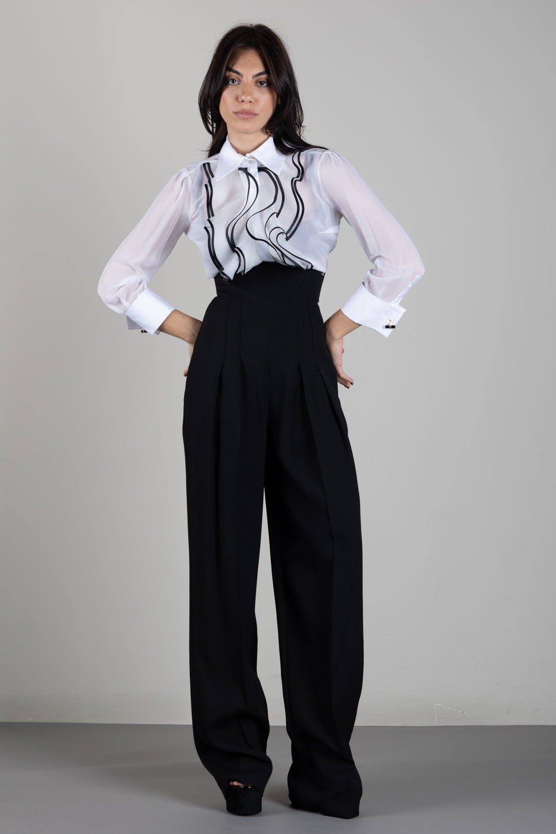 Elisabetta Franchi Camicia In Georgette con Maxi Ruches a Contrasto CA21067E2 AVORIO/NERO