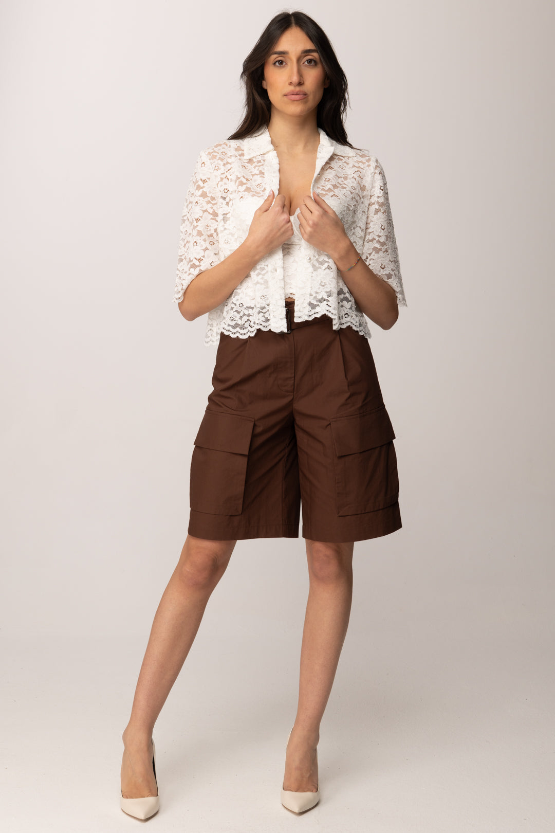 Set Elegante In Pizzo Floreale Per Donna – Camicia Corta E Pantaloni A Gamba Larga Con Tasca E Cintura