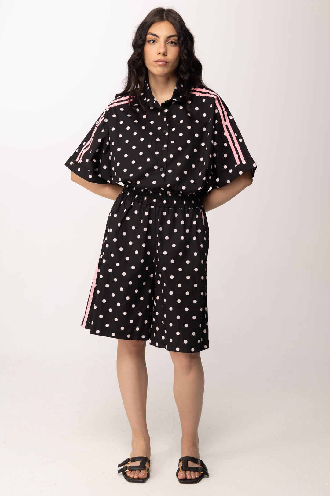 Khloe Femme Camicia Over con Maxi Pois 26107B NERO/FUXIA
