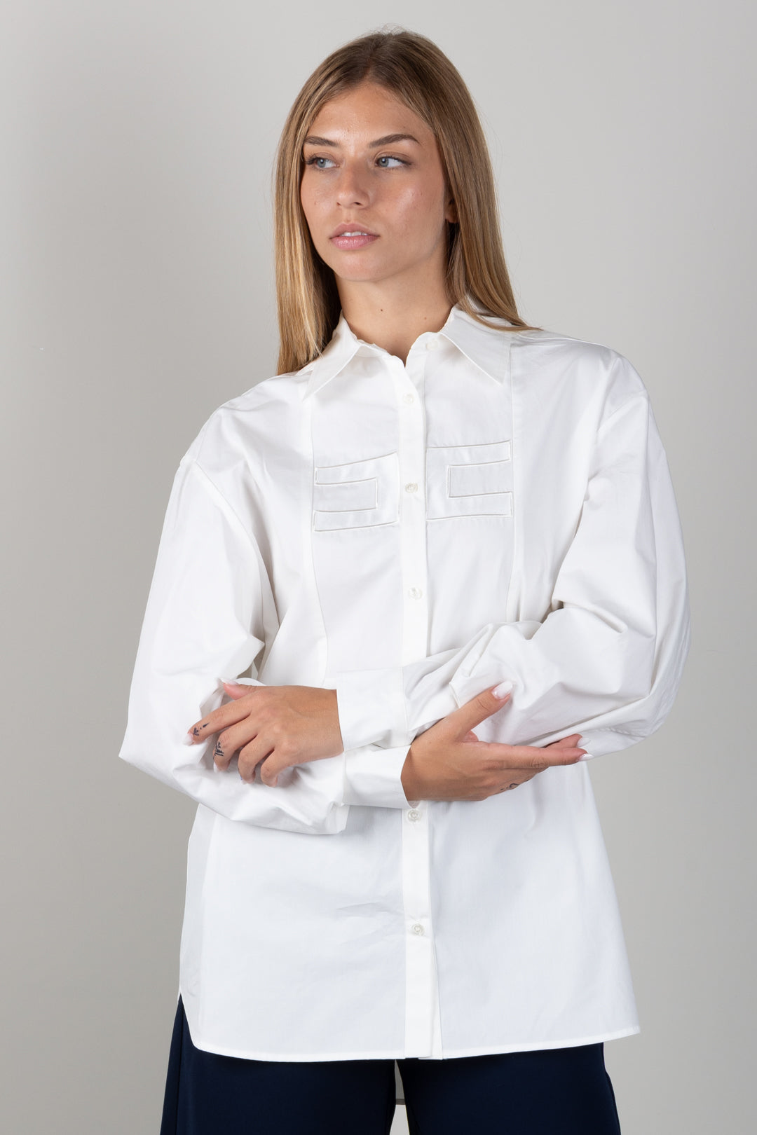 Elisabetta Franchi Bambina Camicia Oversize con Logo Tono Su Tono EFCA2960CA235.0004