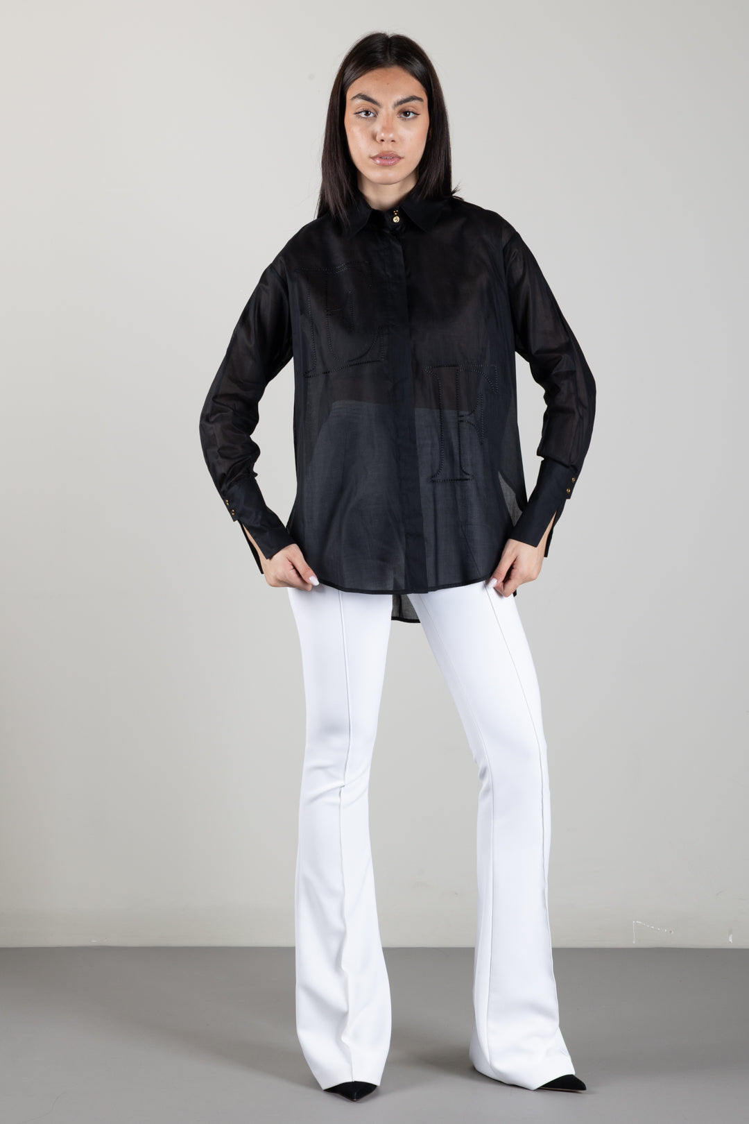 Elisabetta Franchi Camicia Semitrasparente con Maxi Logo Ricamato CA18467E2 NERO