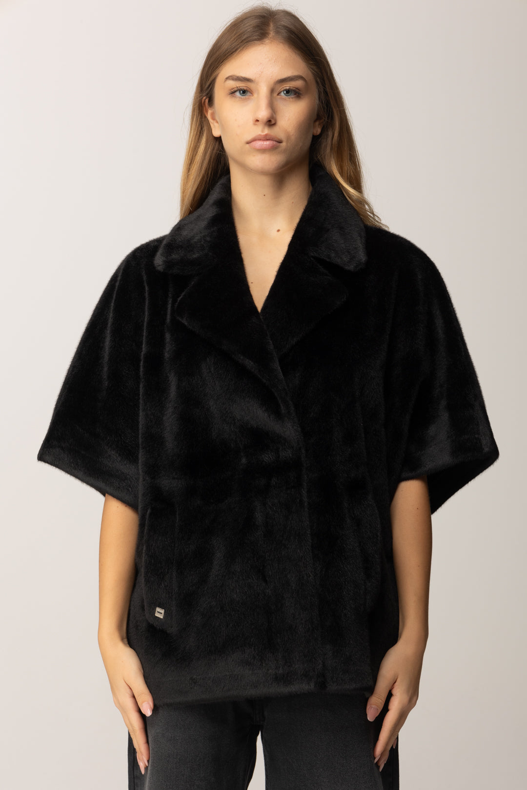 ジャケット・アウター maison celon eco fur short jacket maison.celon / eco fur short jacket maison celon eco fur short jacket