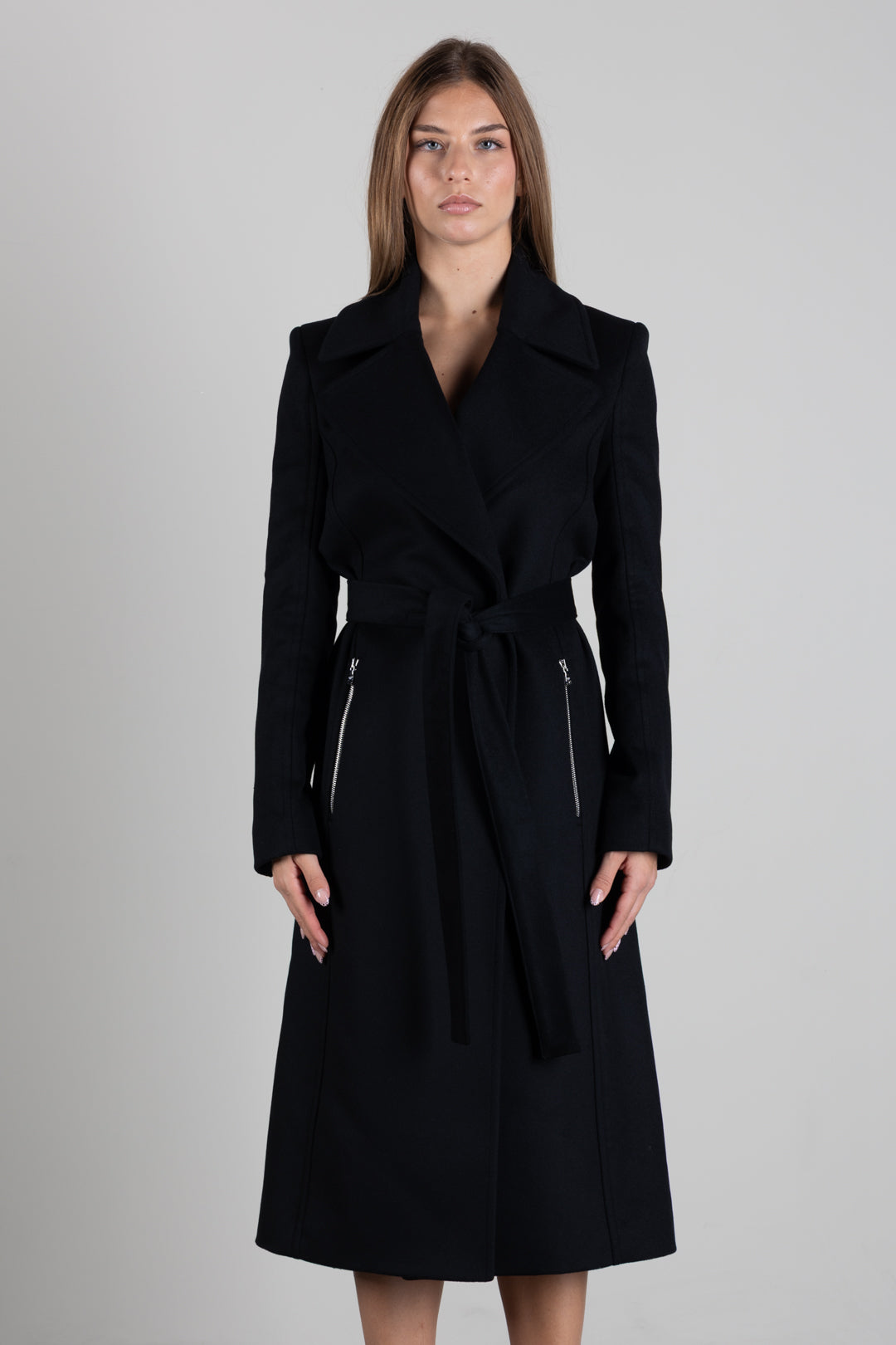 Patrizia Pepe Cappotto Lungo con Cintura e Zip 2O0225 A171 NERO