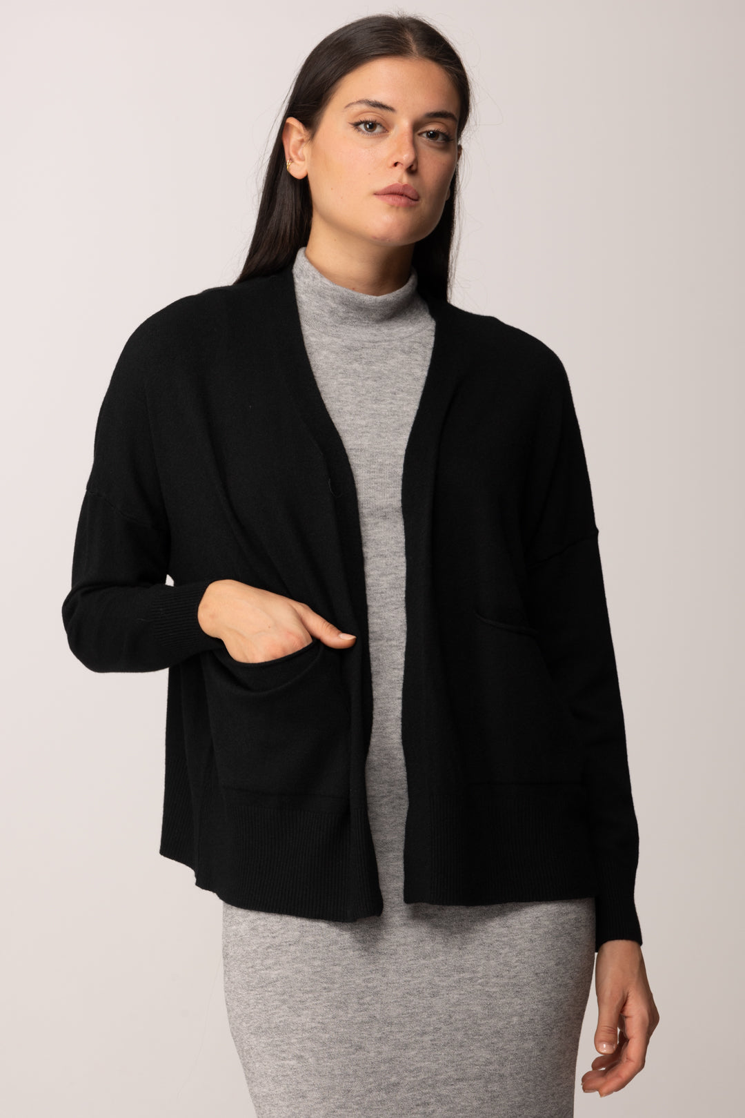 Khloe Femme Cardigan Aperto con Tasche BLACK