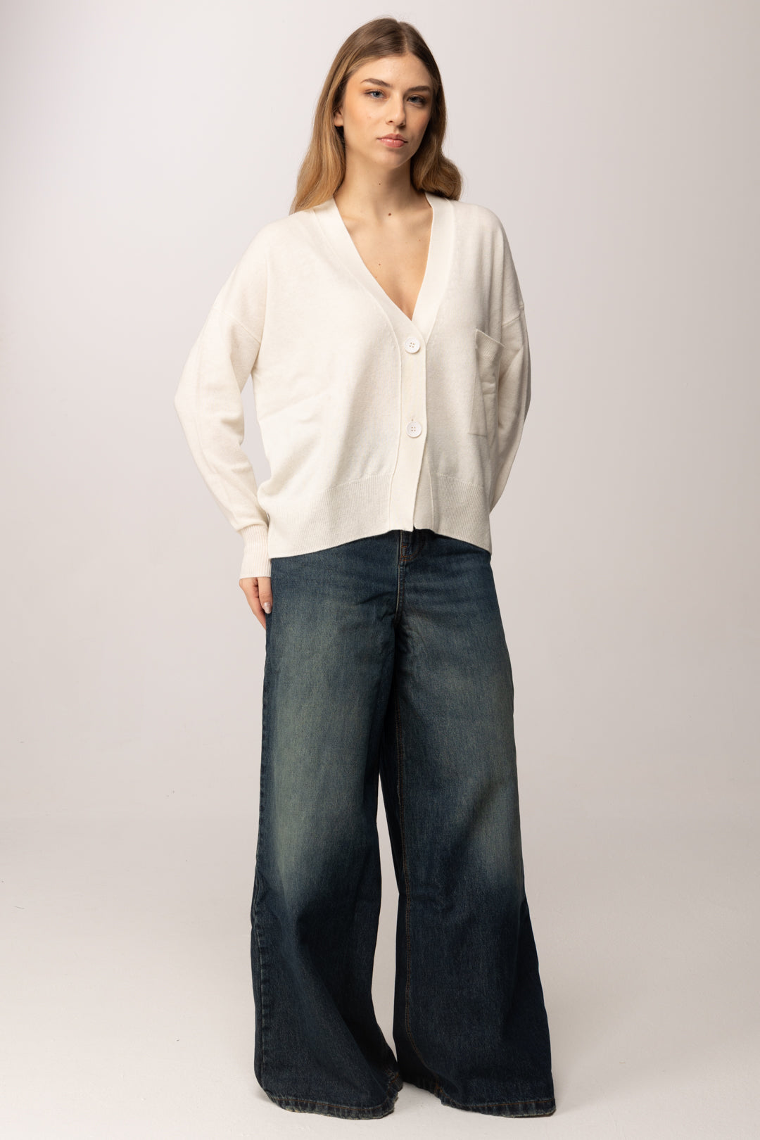 Meme Road Cardigan Morbido con Scollo a V e Tasca MRK631 PANNA