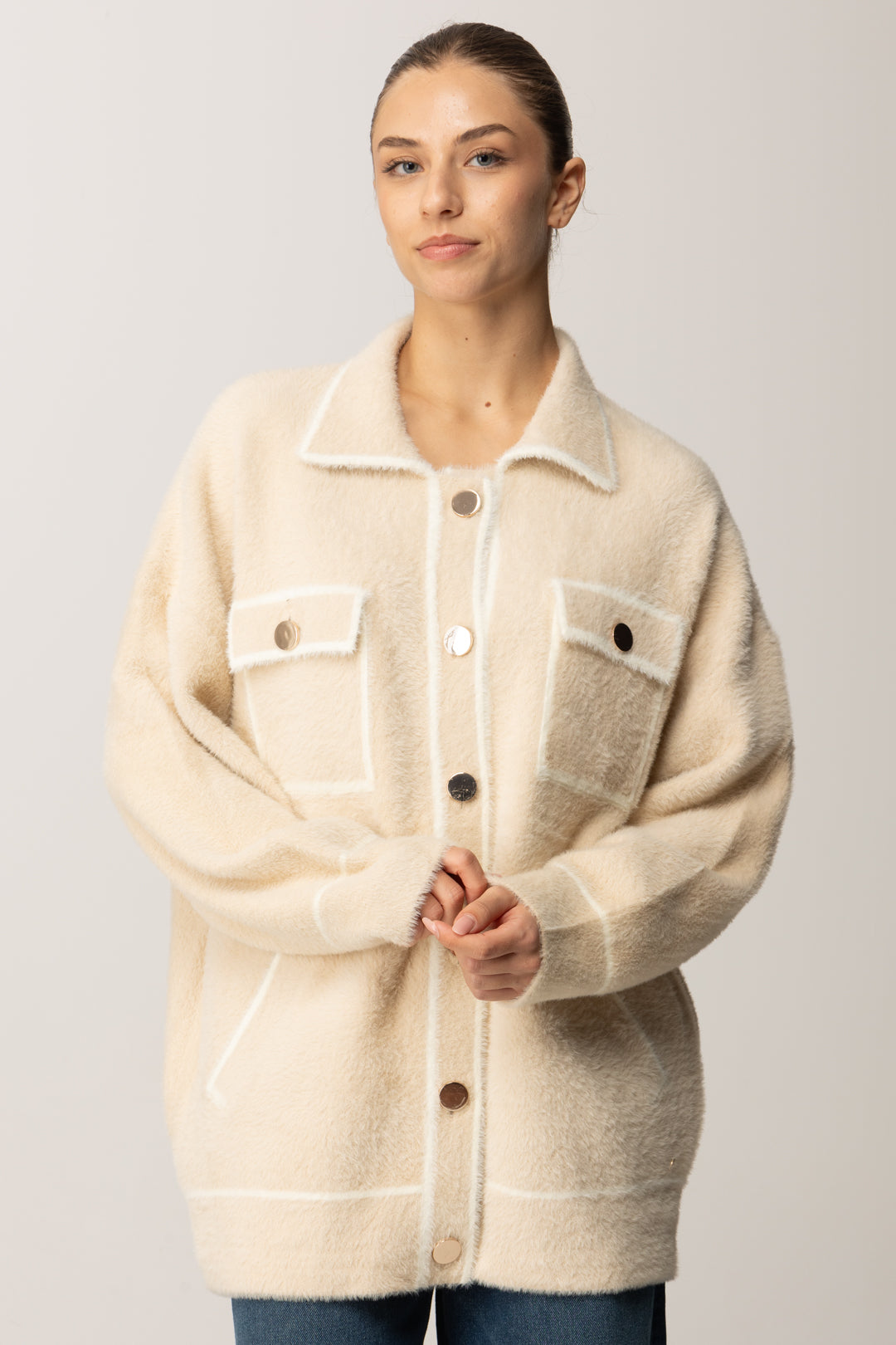 Replay Cardigan Over Fuzzy con Bottoni Oro DK3914.000.G23908 BEIGE EDGES WHITE