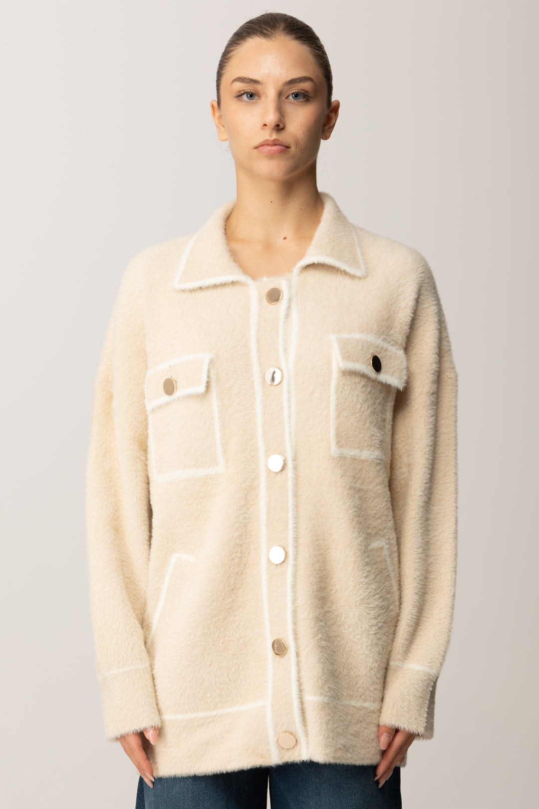 Replay Cardigan Over Fuzzy con Bottoni Oro DK3914.000.G23908 BEIGE EDGES WHITE