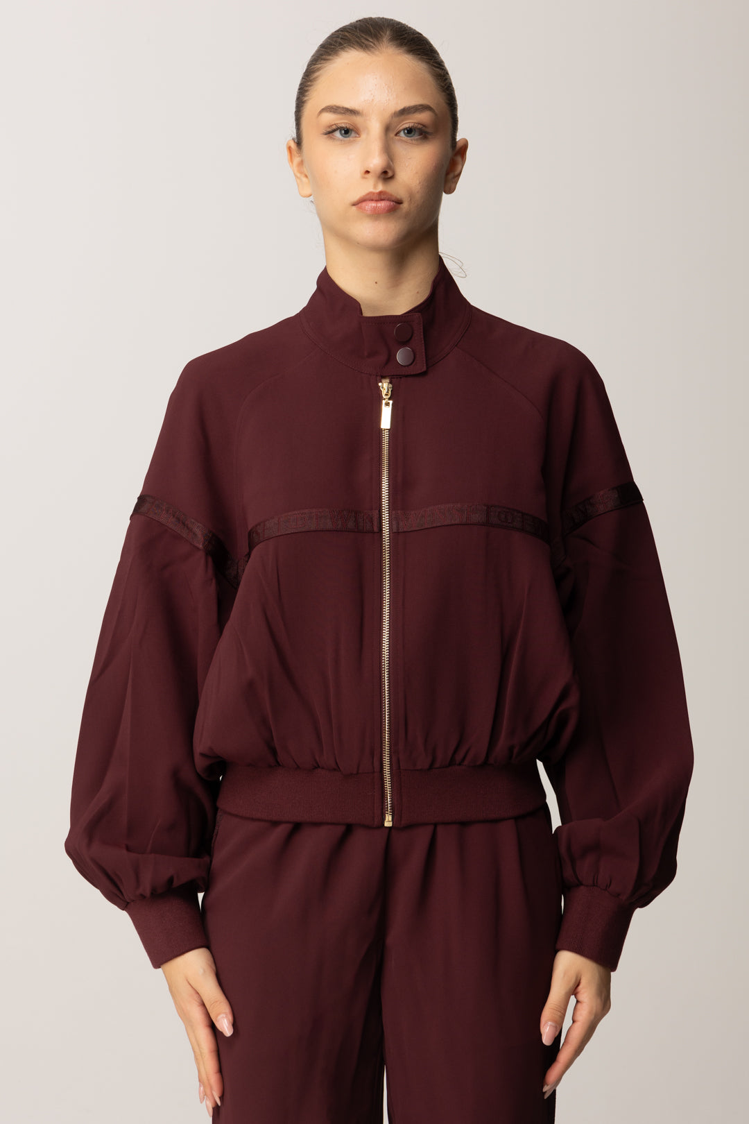 Twin-set Completo In Tessuto Tecnico con Giubbino e Pantaloni Jogger
 252TP2610 WINETASTING