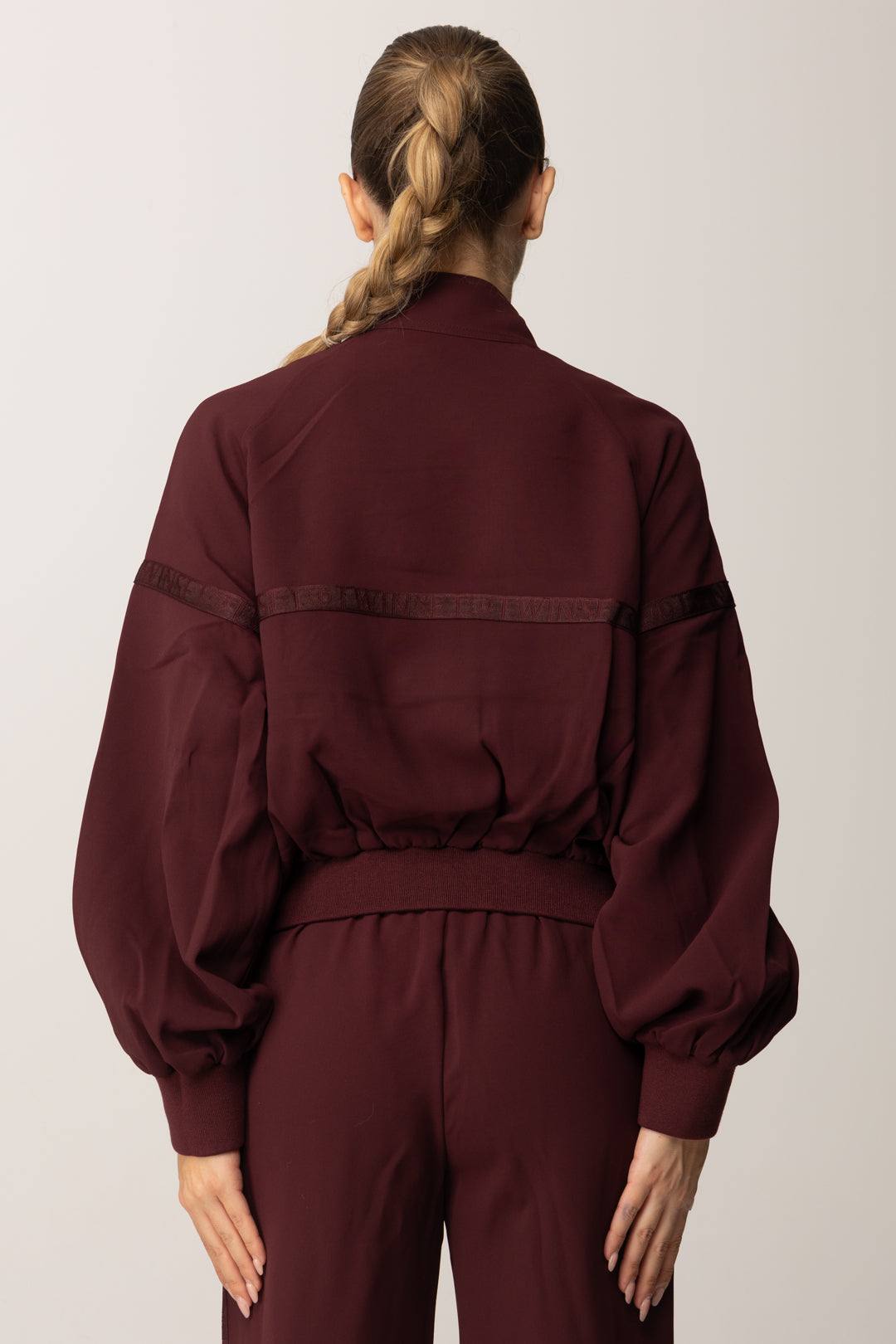 Twin-set Completo In Tessuto Tecnico con Giubbino e Pantaloni Jogger
 252TP2610 WINETASTING