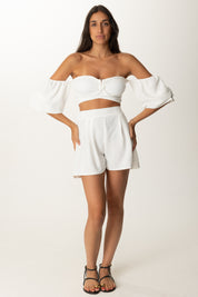 Khloe Femme Completo Top Off Shoulder e Shorts BIANCO