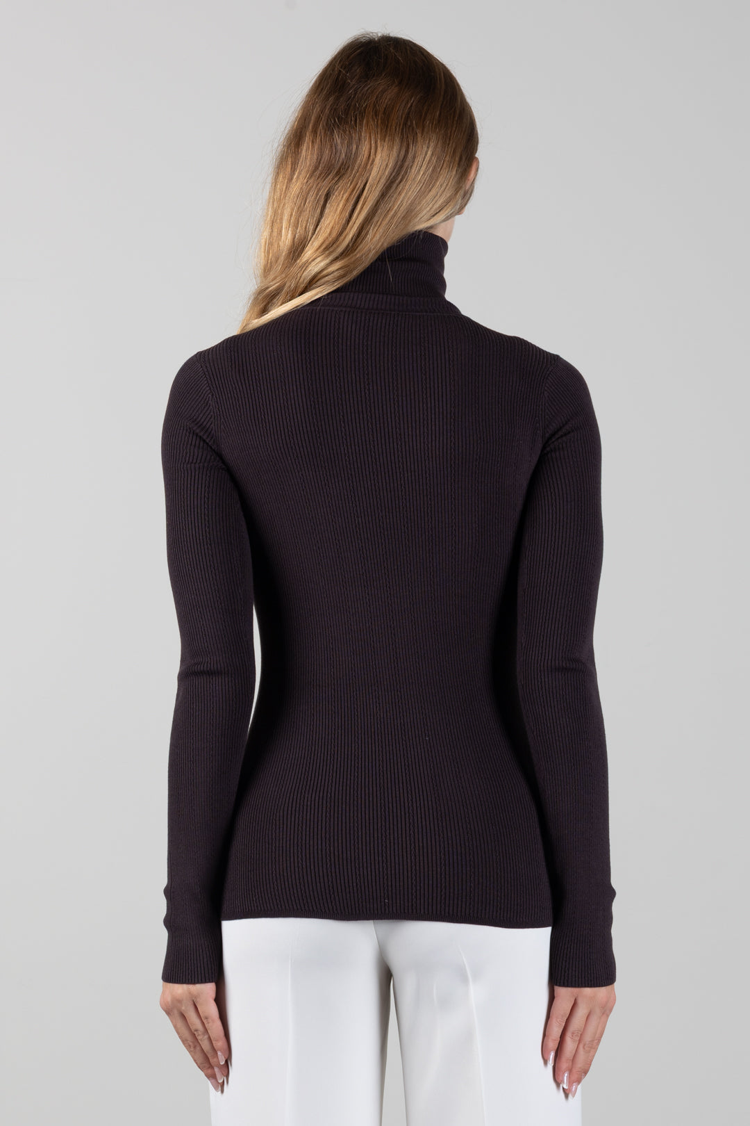 Elisabetta Franchi Dolcevita In Maglia con Ricami à Jour MK05B66E2 DARK CHOCOLATE