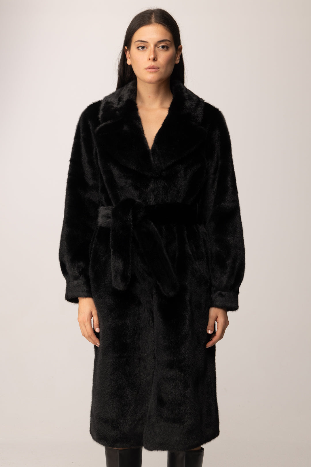 Manila Grace Ecopelliccia con Cintura E002PU NERO