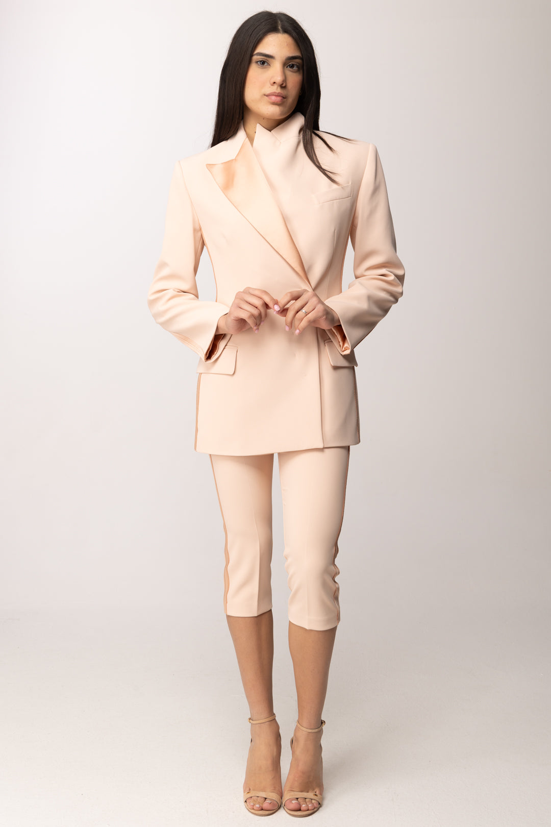 Elisabetta Franchi Giacca con Chiusura Nascosta e Inserti In Raso GI24163E2 NUDE