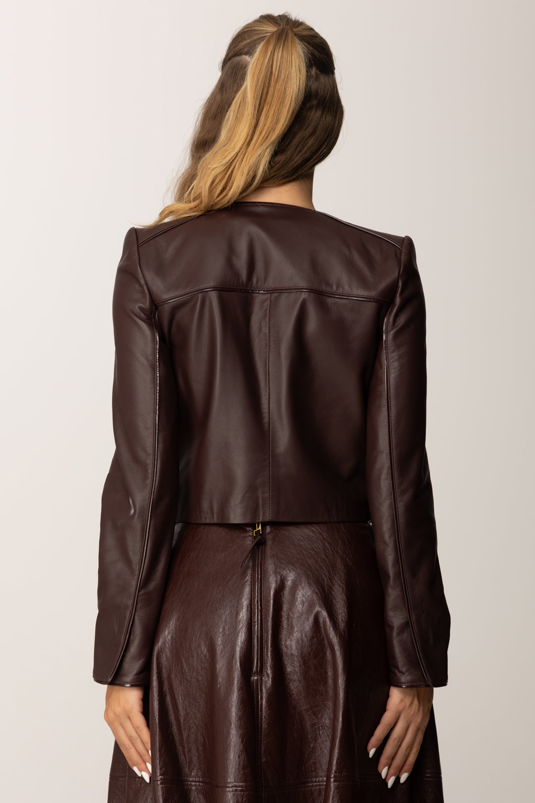 Elisabetta Franchi Giacca Corta In Pelle con Dettagli In Vinile GD52Z56E2 MERLOT