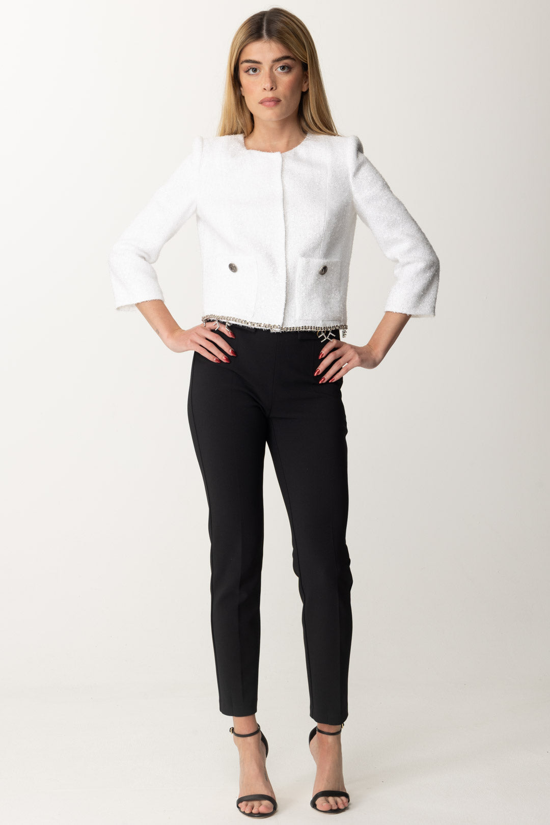 Elisabetta Franchi Giacca Corta In Tweed Lurex con Charms GI07442E2 AVORIO