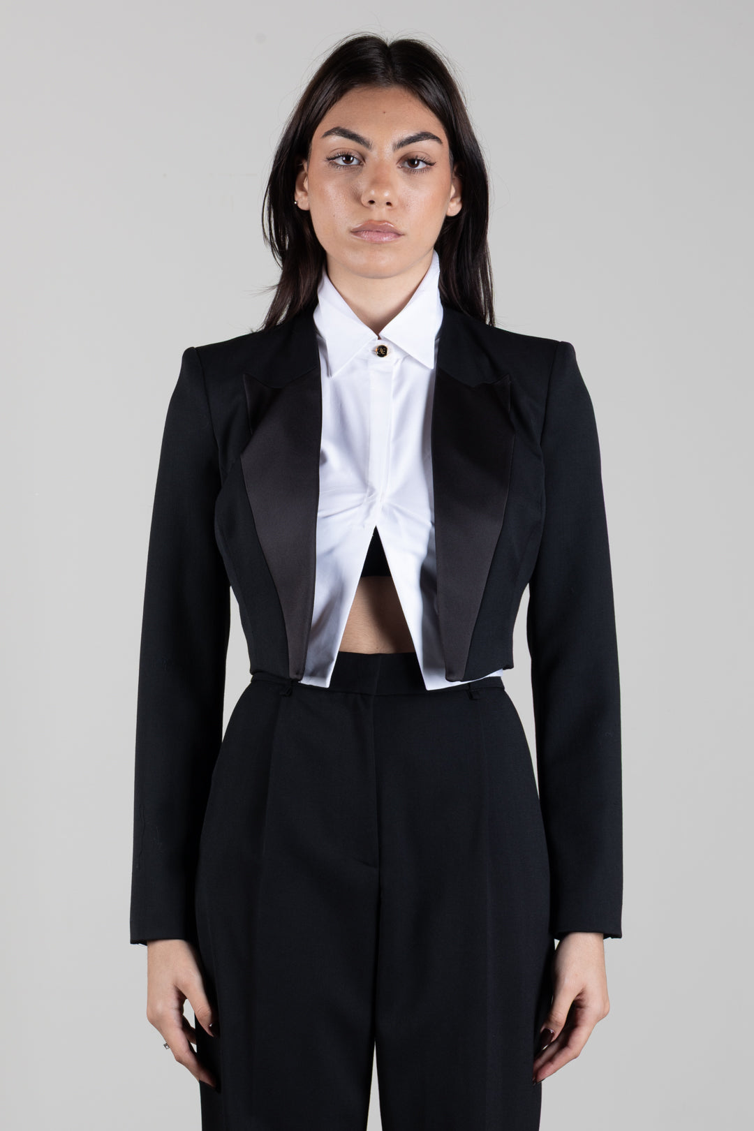 Elisabetta Franchi Giacca Cropped Effetto Smoking con Camicia TF00166E2 NERO/BIANCO