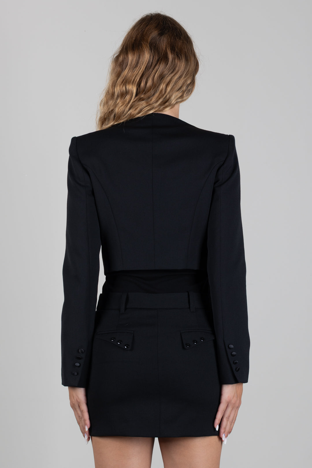Elisabetta Franchi Giacca Cropped In Gabardina con Rever In Raso GI29968E2 NERO