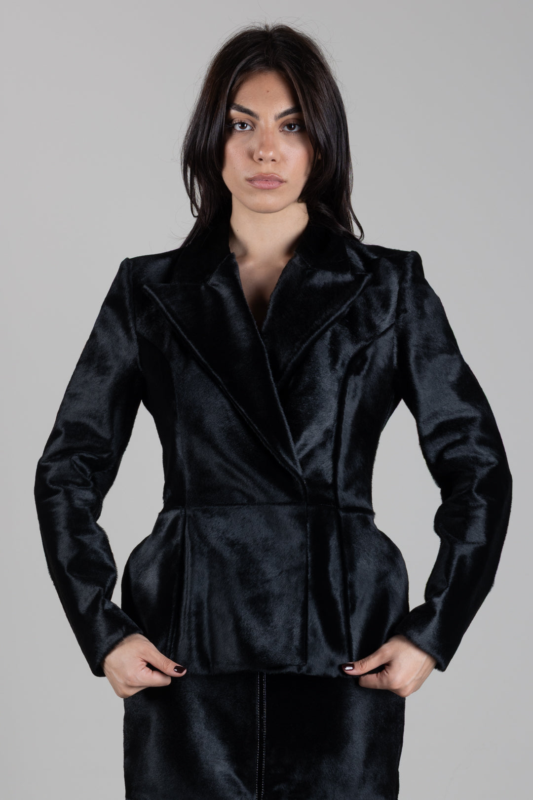 Elisabetta Franchi Giacca Doppiopetto In Cavallino con Silhouette Scultorea GD10G68E2 NERO