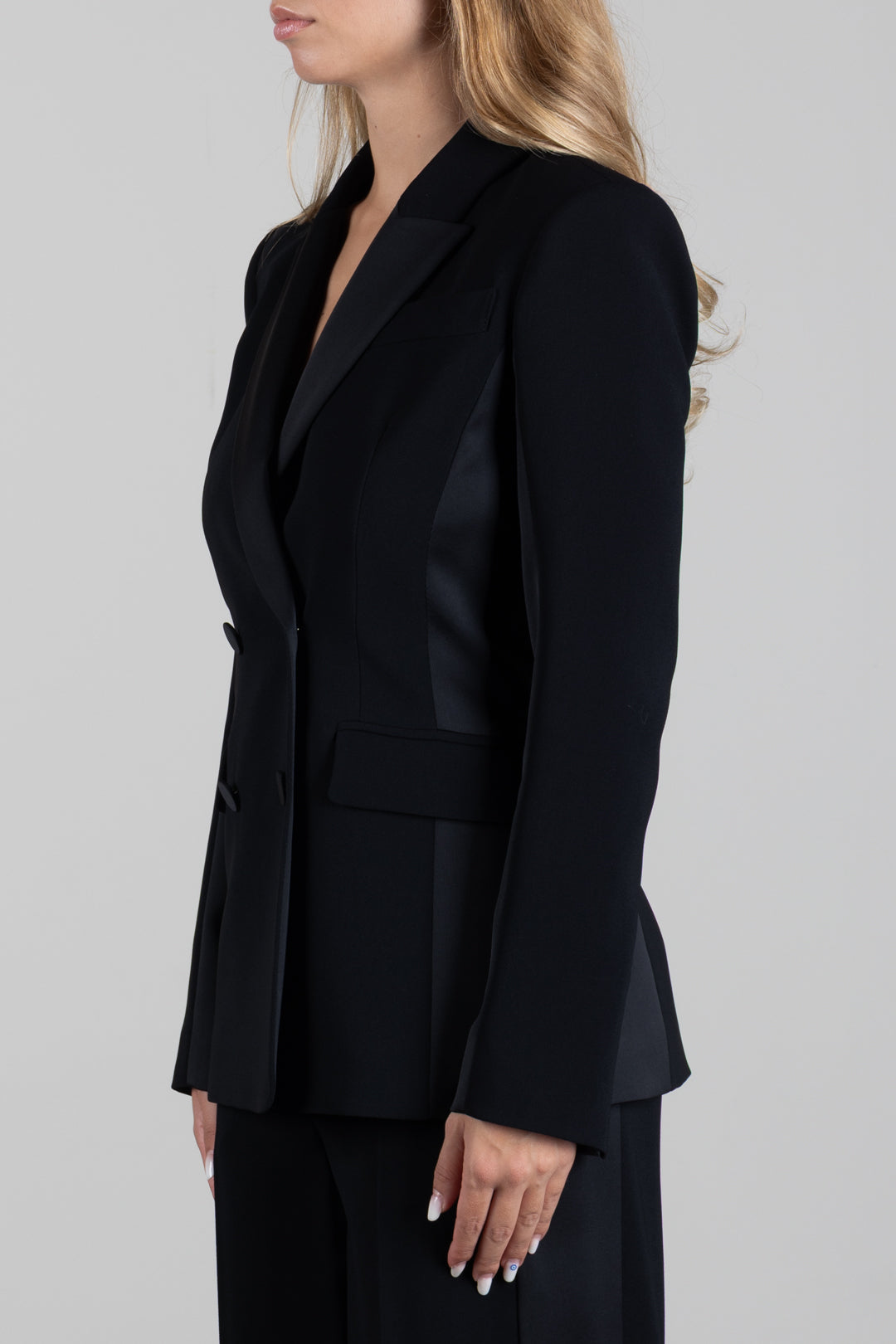 Patrizia Pepe Giacca Doppiopetto Slim Fit con Revers a Punta 8S0000 C7004 NERO