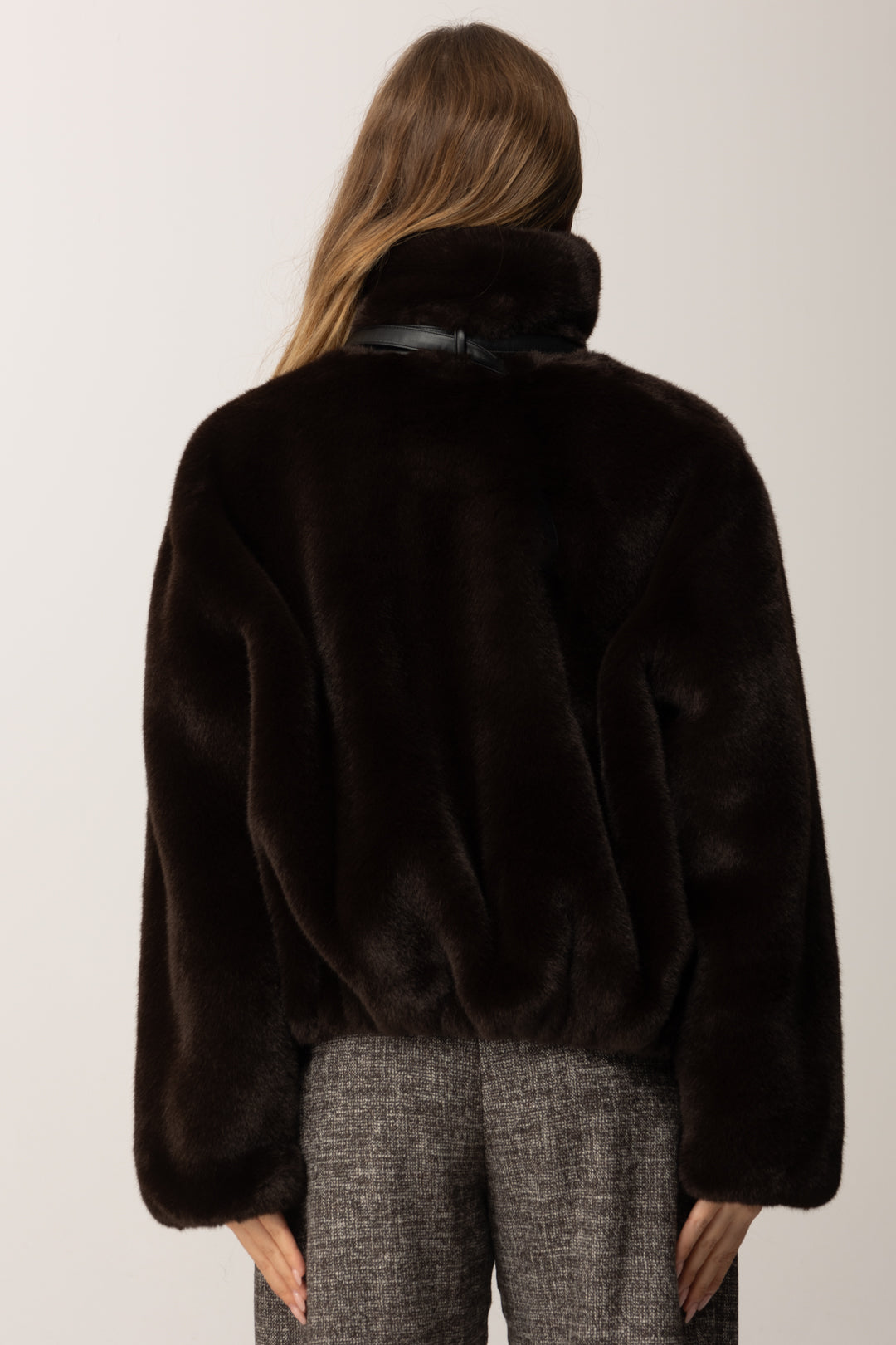 Pinko Giacca Effetto Pelliccia con Collo Alto e Zip MARRONE