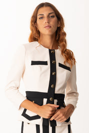 Elisabetta Franchi Giacca In Crepe con Baschina e Tasche GIT0156E2 MILK/NERO