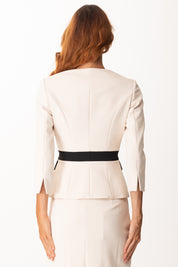 Elisabetta Franchi Giacca In Crepe con Baschina e Tasche GIT0156E2 MILK/NERO