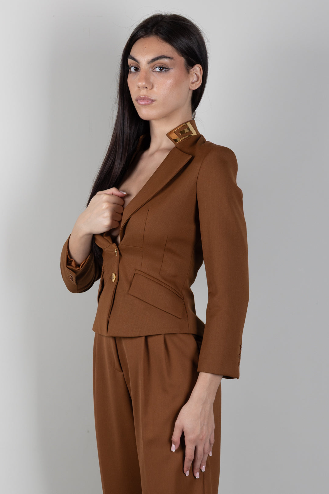 Elisabetta Franchi Giacca In Gabardina con Collo Gioiello GI24966E2 SIGARO