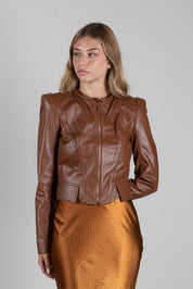 Elisabetta Franchi Giacca In Pelle Aderente con Spalle Strutturate GD06G66E2 SIGARO