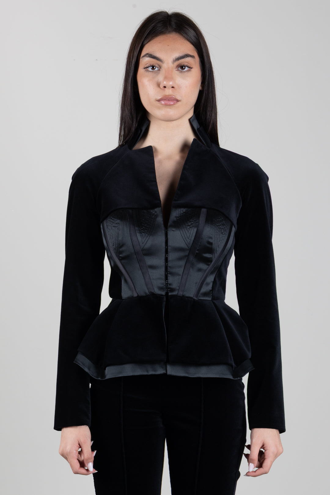 Elisabetta Franchi Giacca In Velluto con Bustier e Baschina GI25967E2 NERO