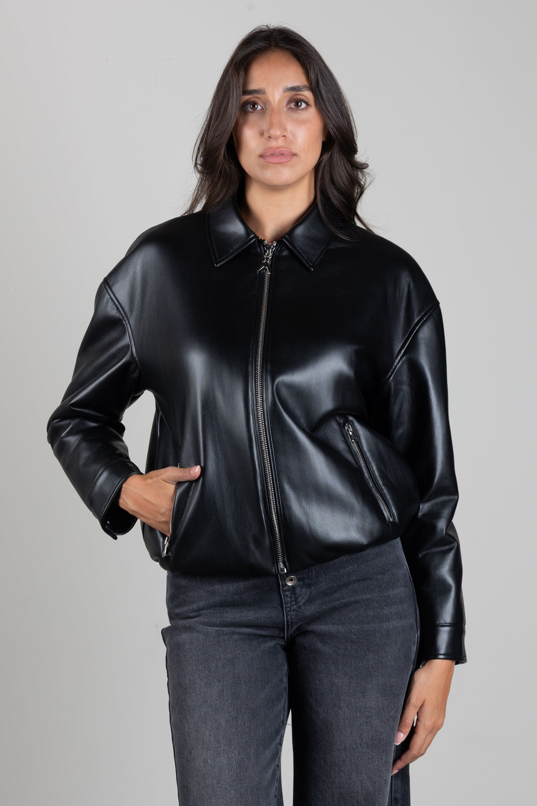 Patrizia Pepe Giacca Relaxed Fit In Similpelle 8O0000 E005 NERO