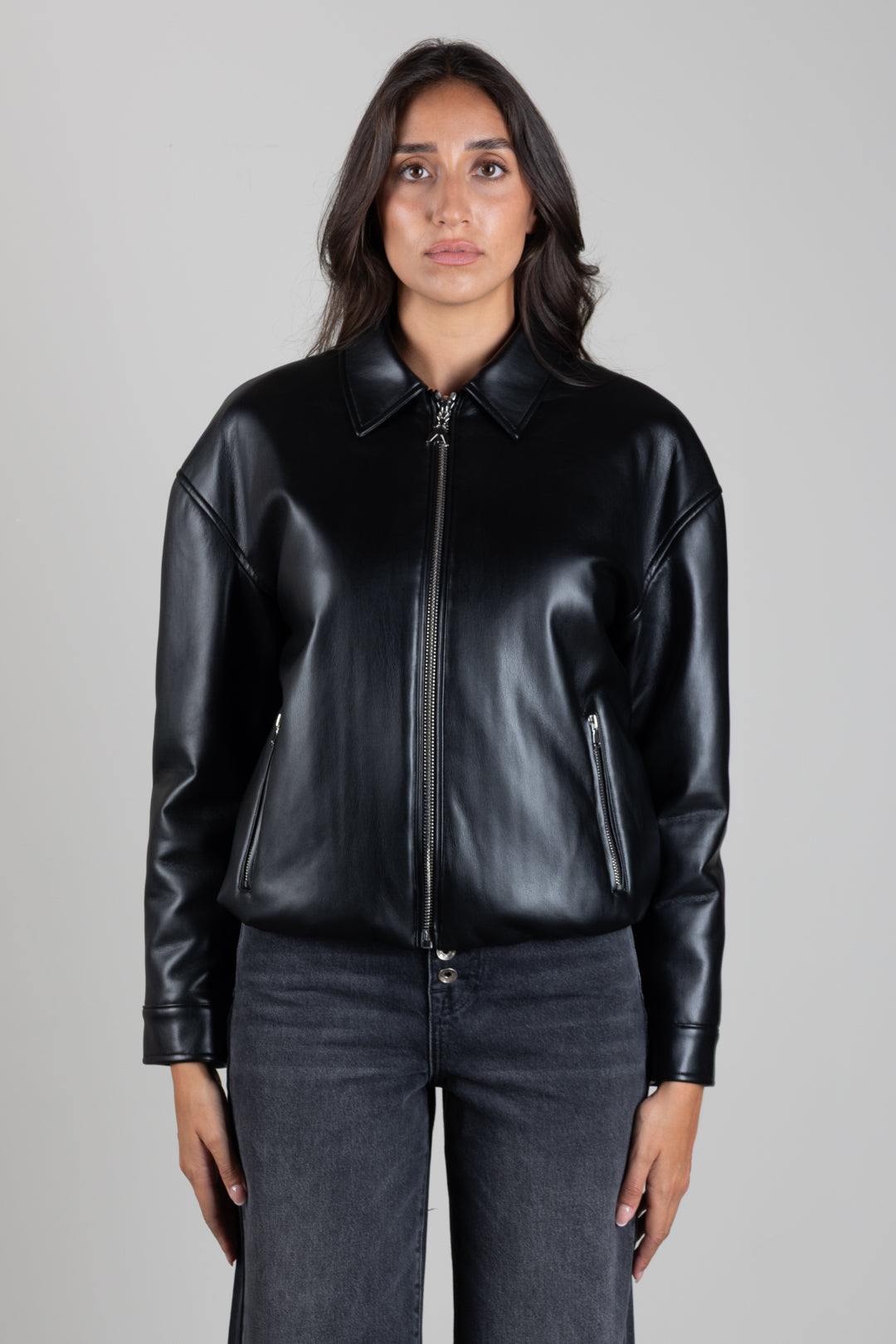 Patrizia Pepe Giacca Relaxed Fit In Similpelle 8O0000 E005 NERO