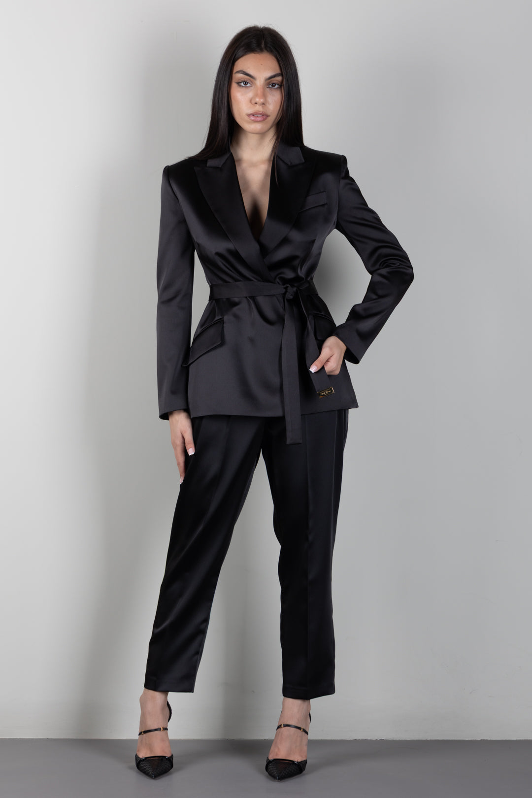 Elisabetta Franchi Giacca Slim Nera In Crêpe con Lacci Incrociati GI27966E2 NERO