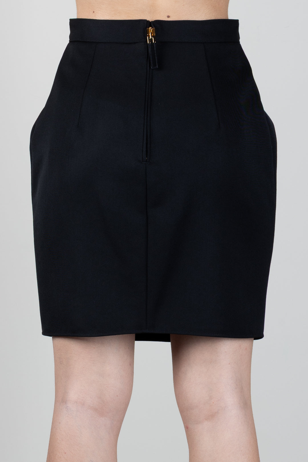 Elisabetta Franchi Gonna Corta In Gabardina con Morsetti Logo GO25067E2 NERO