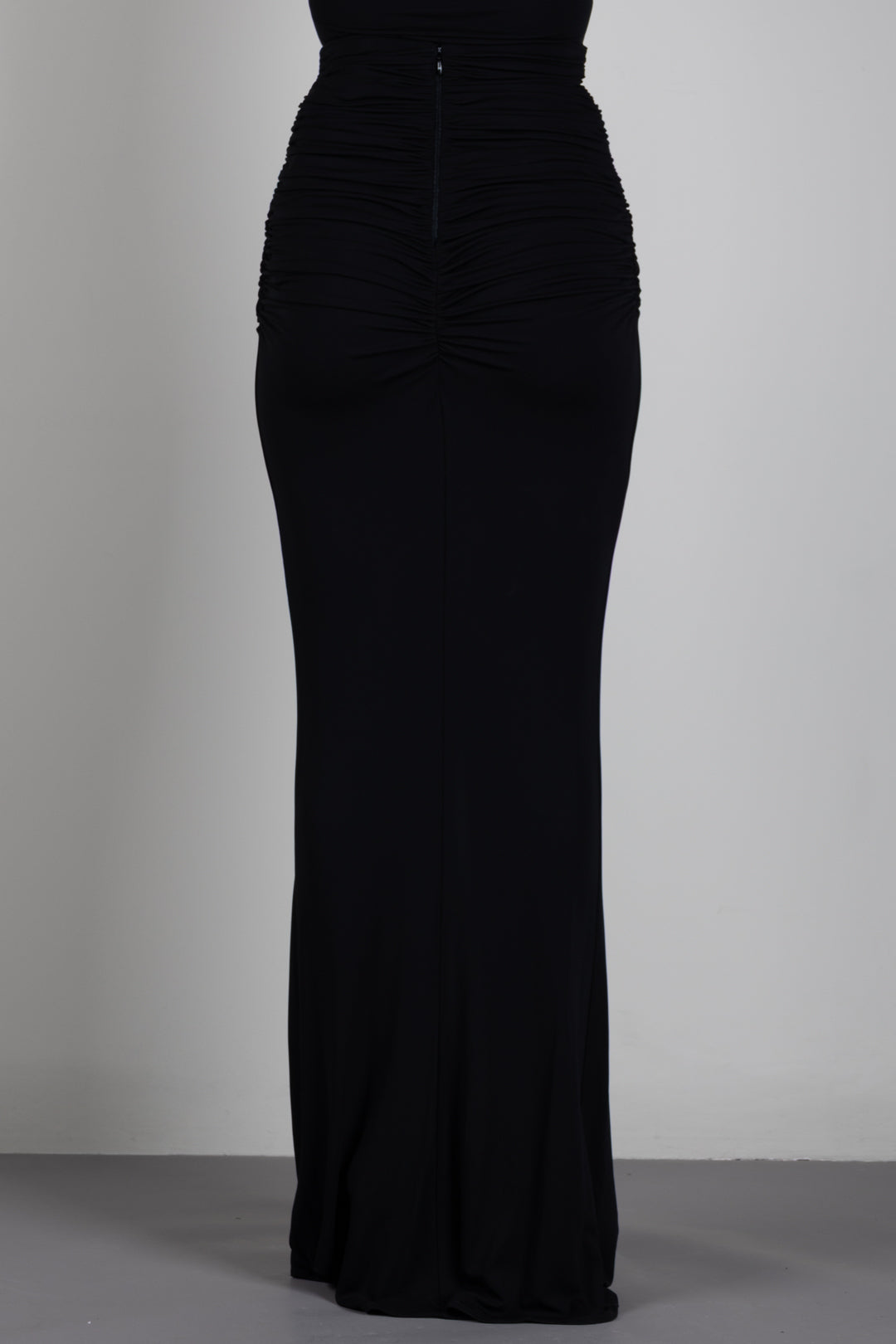 Elisabetta Franchi Gonna In Jersey Crêpe con Logo Gioiello GO25167E2 NERO