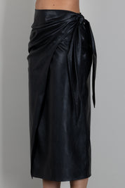 Elisabetta Franchi Gonna Midi Effetto Pelle con Drappeggi e Fusciacca GO21866E2 NERO
