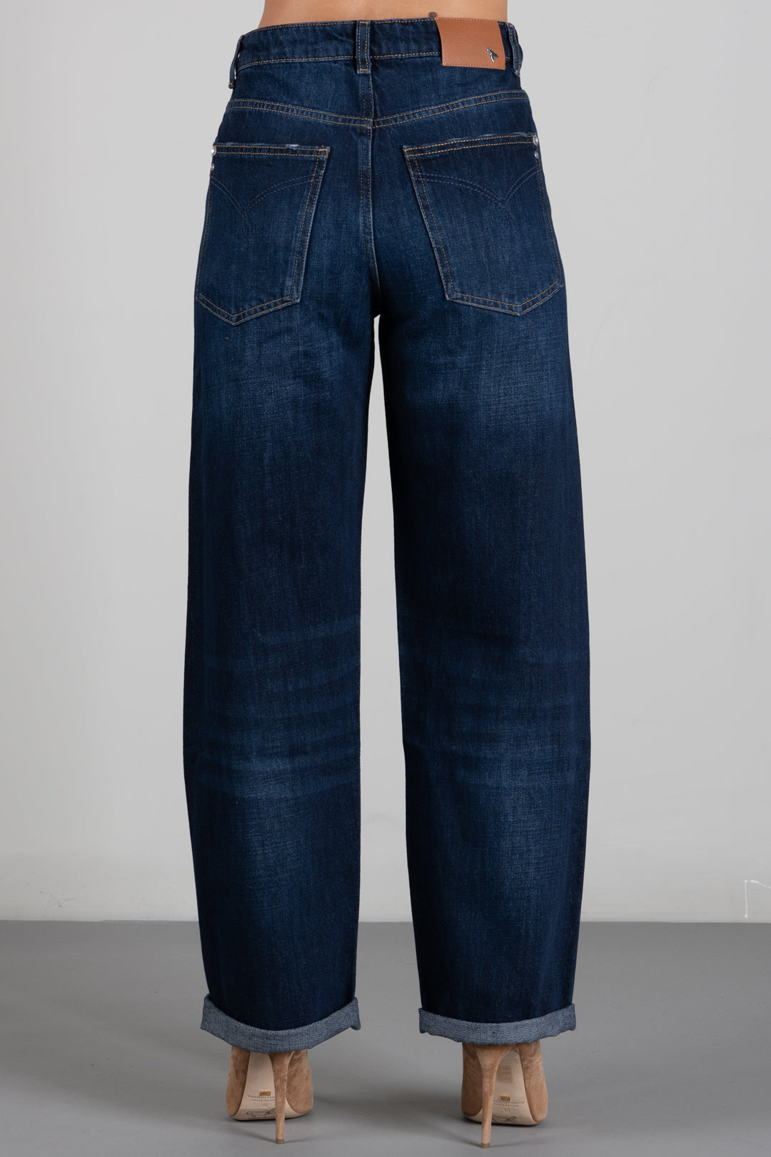 Patrizia Pepe Jeans Barrel In Denim Scuro 2P0037 D0042 WASHED DARK BLUE