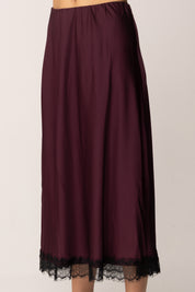 Khloe Femme Longuette In Raso con Orlo In Pizzo VINO