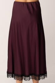 Khloe Femme Longuette In Raso con Orlo In Pizzo VINO