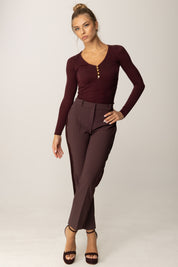 Elisabetta Franchi Maglia a Costine In Cupro con Scollo Profondo e Bottoni Dorati MD00456E2 MERLOT