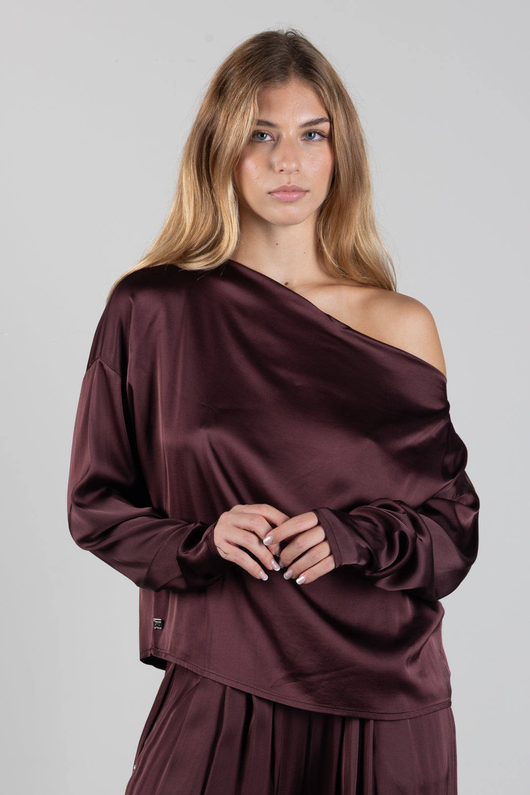 Manila Grace Maglia Fluida con Scollo a Barchetta C136VU PORT ROYALE :AI26