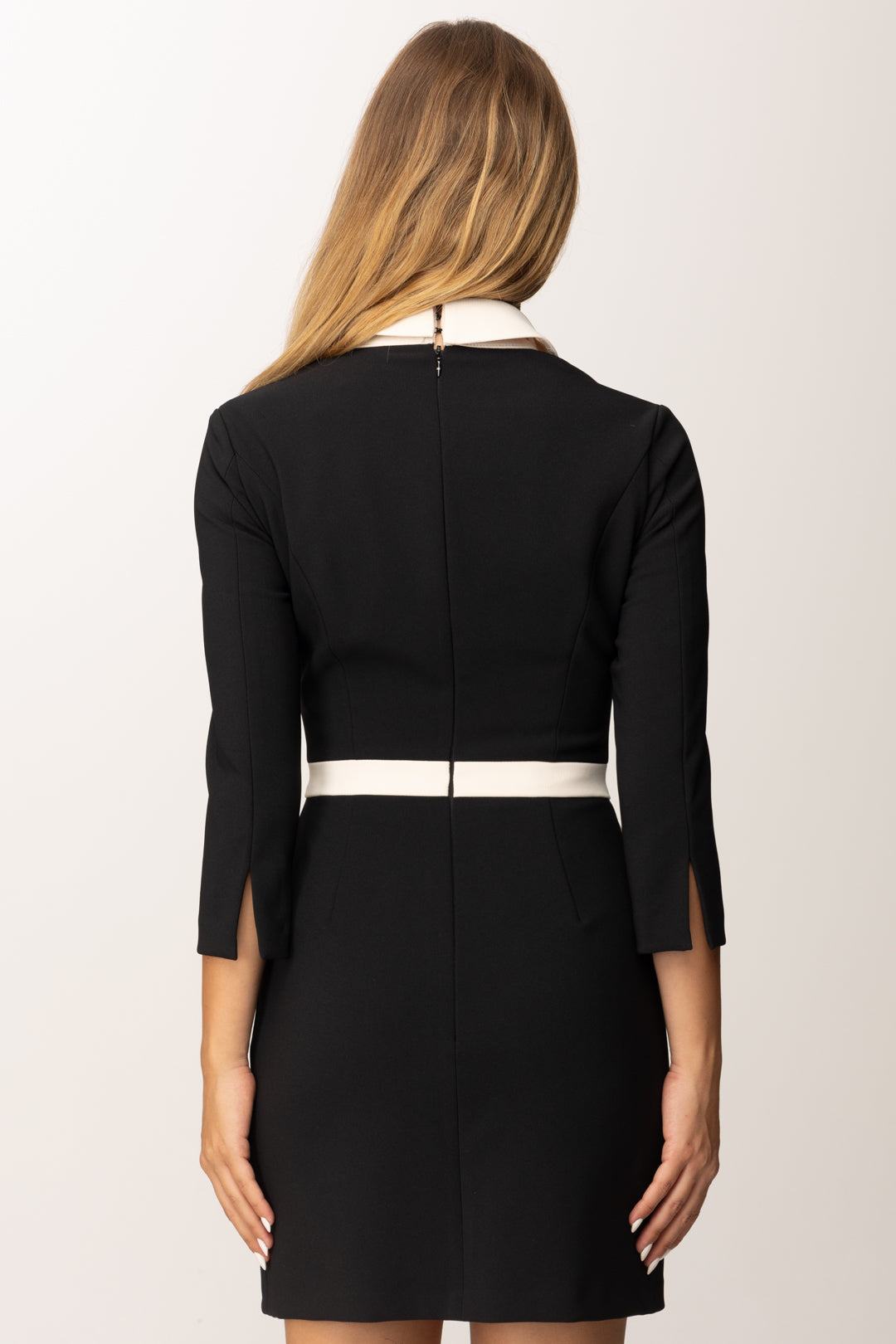 Elisabetta Franchi Mini Abito Bicolor con Logo Charms ABT0156E2 NERO/MILK