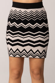 Akep Minigonna In Maglia Jacquard con Motivo Zig Zag
 GOKD11016 NERO