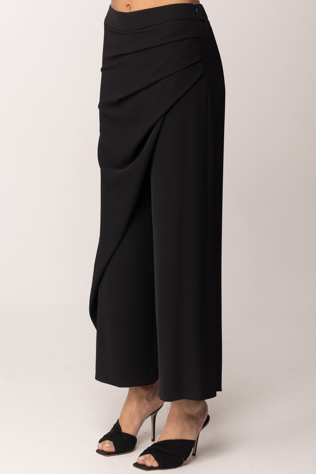 Hanita Pantalone Ampio con Drappeggio Laterale H.P6126.4558 NERO