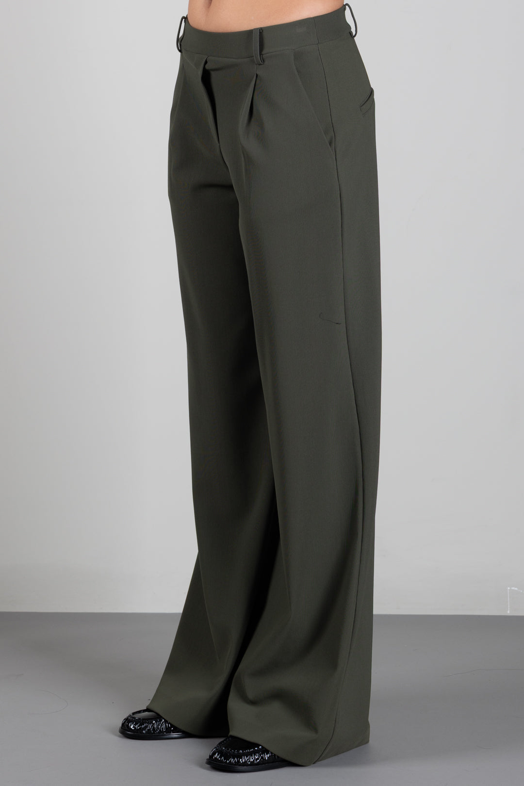 Patrizia Pepe Pantalone Palazzo con Pinces 8P0462 C8001 MYSTERIOUS GREEN
